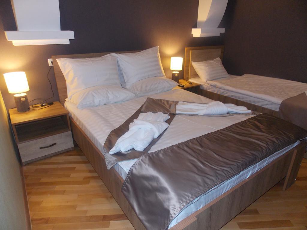 Hotel Almi Ахалцихе Стая снимка